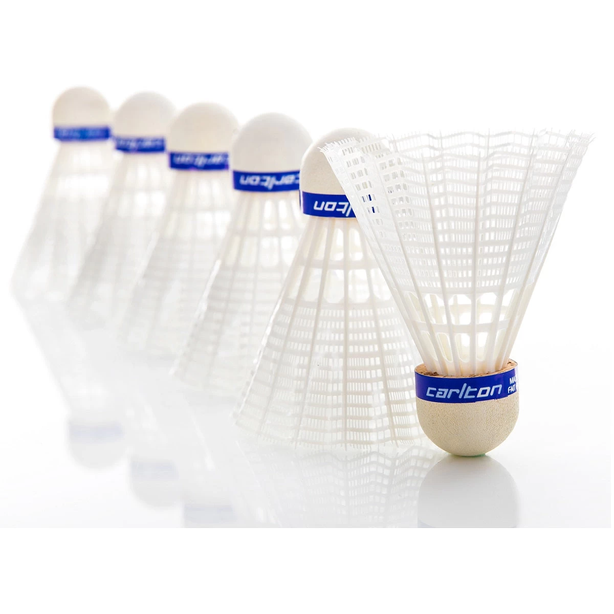 Carlton F2 Nylon Badminton Shuttlecocks (White) 2 Carlton F2 Nylon Badminton Shuttlecocks (White) - Image 2