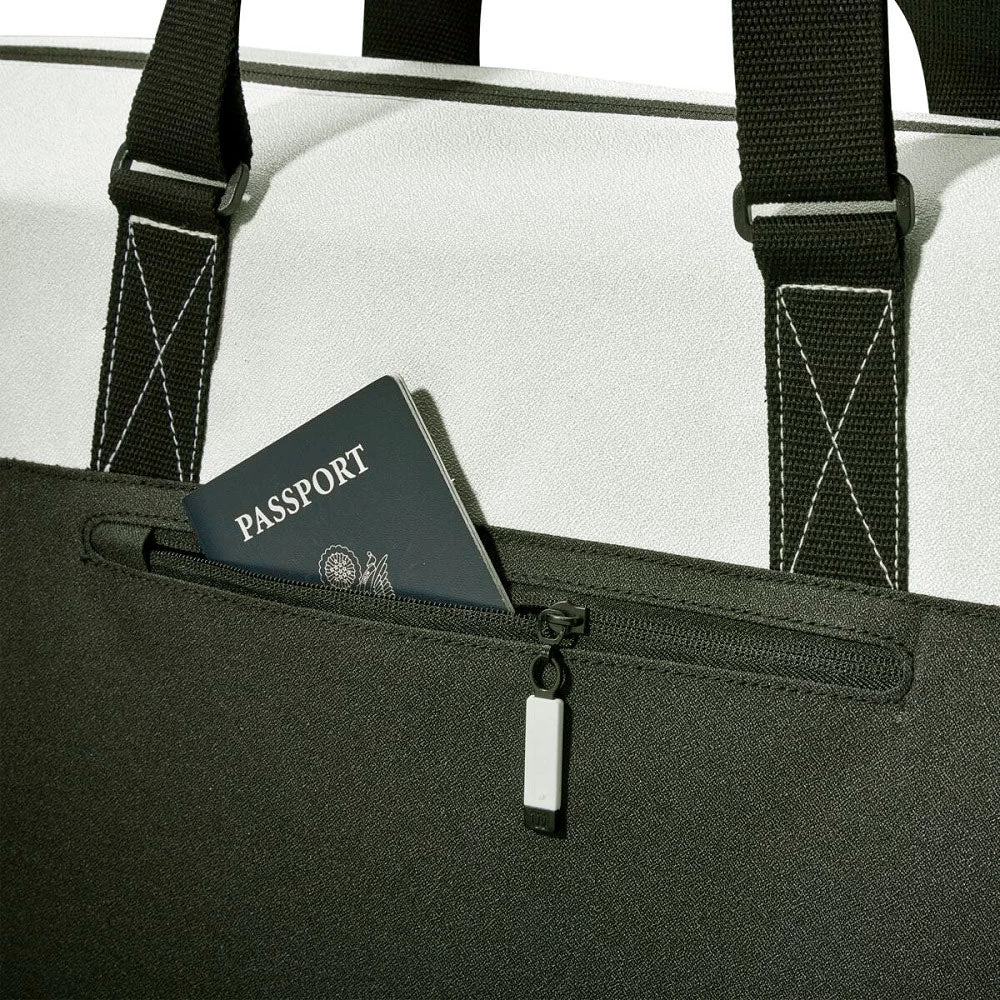 Wilson Women's Racquet Bag (Cream/Black/Forest) 4 Wilson Women's Racquet Bag (Cream/Black/Forest) - Image 4